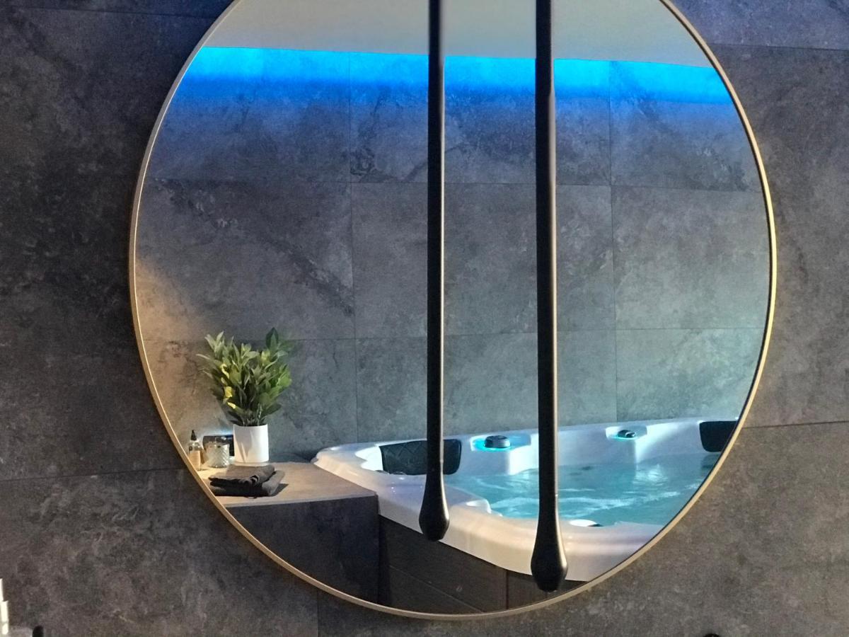 L'Odyssee Spa Seclin Ngoại thất bức ảnh